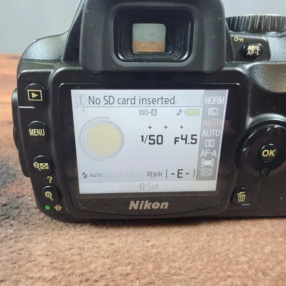 Nikon D60 DSLR Camera Black Good 18-55mm Lens EN-EL9 Battery 10.2MP CCD